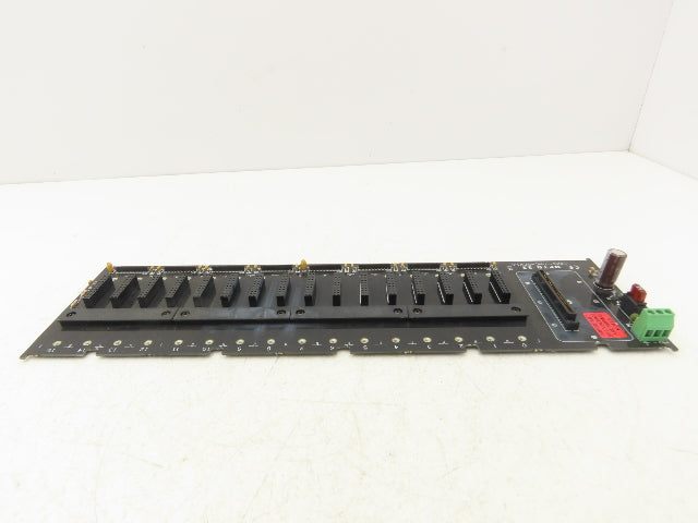 OPTO 22 SNAP-PAC-RCK16 Mounting Rack 16-Module I/O & Will Mount 1 Brain