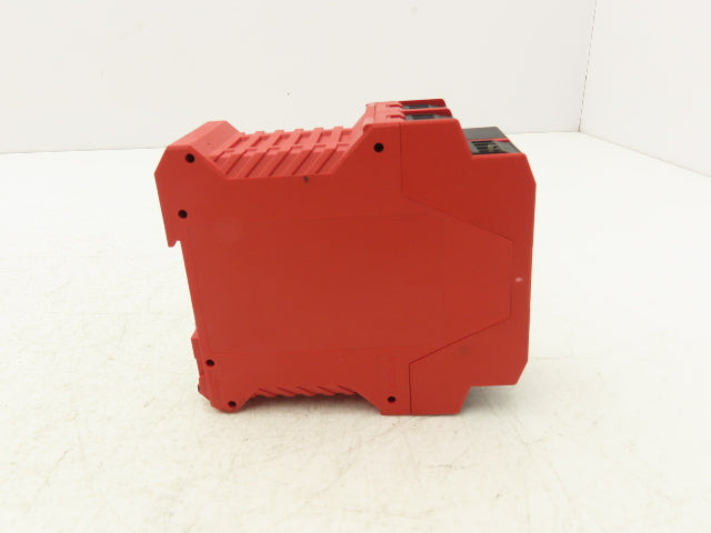 Allen Bradley 440R-M23145 GuardMaster Safety Relay 115VAC In 250V 24VDC Output