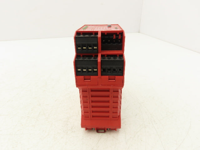 Allen Bradley 440R-M23145 GuardMaster Safety Relay 115VAC In 250V 24VDC Output