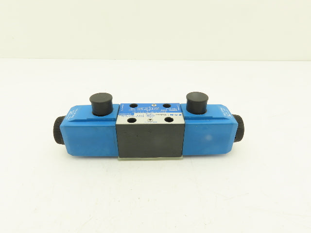 Vickers DG4V-3-6C-M-U-H7-60 Directional Control Solenoid Valve 24VDC