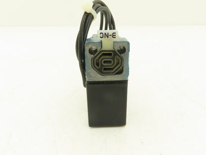 Mac 130B-501BAAA Pneumatic Solenoid Valve 150PSI 6W 24VDC  Lot of 2