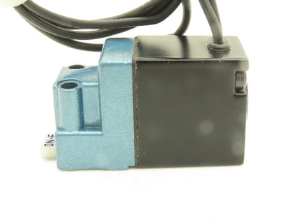 Mac 130B-501BAAA Pneumatic Solenoid Valve 150PSI 6W 24VDC  Lot of 2