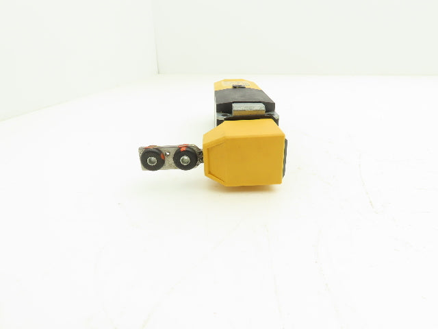 Pilz PSEN me1M /1AS Mechanical Safety Guard Switch Right Hand Key Entry 24VAC/DC
