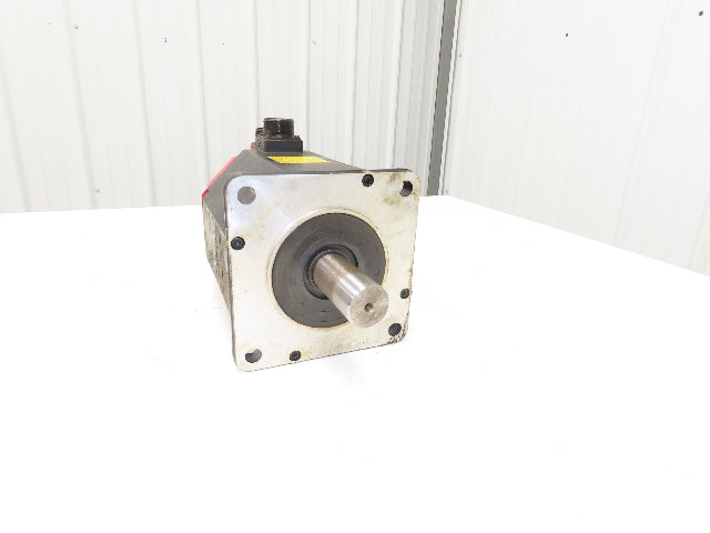 Fanuc A06B-0142-B077 AC Servo Motor 2.1kW 2000 RPM 186V 133Hz 7.4A 3PH