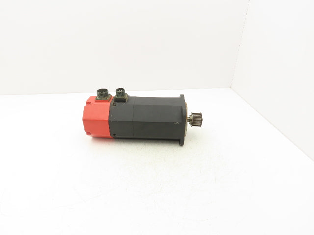 Fanuc A06B-0512-B031 AC Servo Motor 0.9kW 2000RPM 110V 3PH 5.9Nm 6.8A Encoder