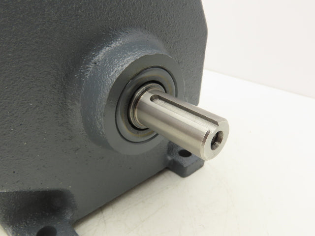 Boston Gear F832B-5.7S-B5 Inline Helical Reducer 5.54:1 Gearbox 316rpm 2.9Hp 56C