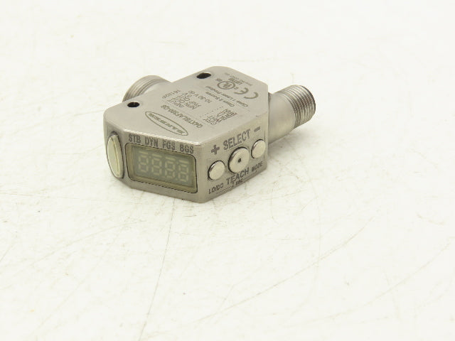Banner Q4XTBLAF300-Q8 Photoelectric Sensor 300mm 10-30VDC M12 5-Pin Connector