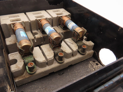 Bulldog Electric Bus-tribution Bus Plug 15Hp 60A 240V Safety Disconnect Switch