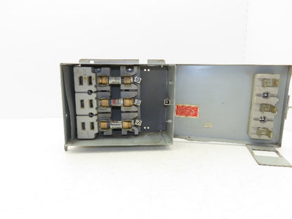 Crouse Hinds PFPL322 PFPL-322 Bus Plug 15Hp 60A 240V Safety Disconnect Switch
