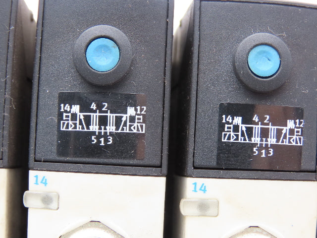 Festo VSVA-B-P53E-H-A1-1R5L 8 Solenoid Valves w/ Manifold 24VDC 1/2"NPT