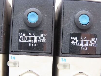 Festo VSVA-B-P53E-H-A1-1R5L 8 Solenoid Valves w/ Manifold 24VDC 1/2"NPT