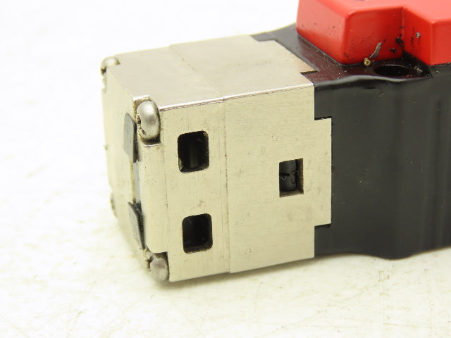 Euchner STA1A-538A024MFC2243 Safety Guard Lock Safety Switch 230VAC/24VDC 4A