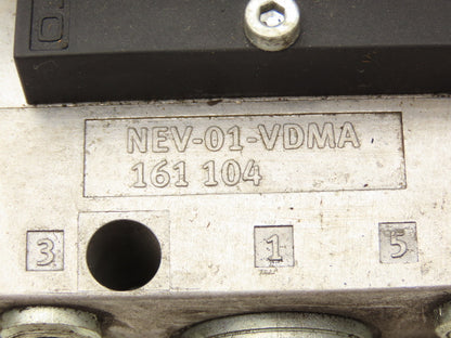 Festo VSVA-B-P53E-H-A1-1R5L 3 Solenoid Valves w/ 6-Valve Manifold 24VDC 1/2"NPT