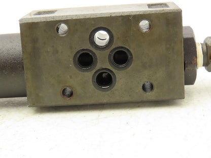 Nachi OG-G01-P1-21 Pressure Reducing Modular Valve W/Pressure Guage Lot of 2