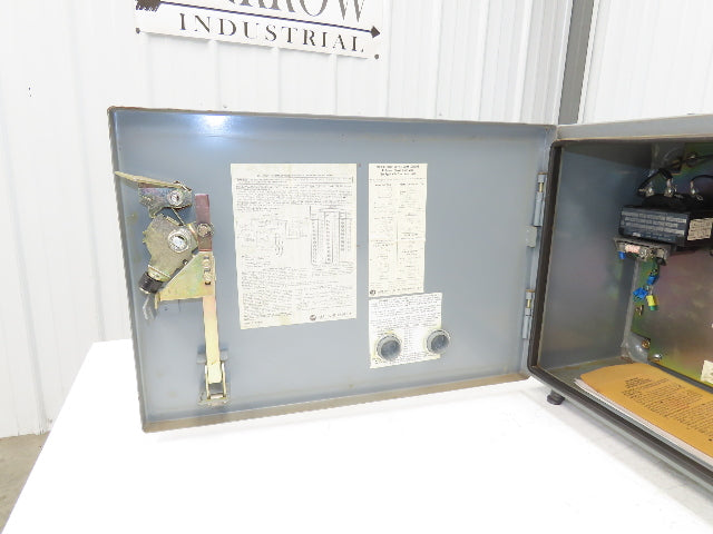 Allen Bradley 512H-BJB-6-24 Combination Motor Starter 10Hp 30A 575V Fused Size 1