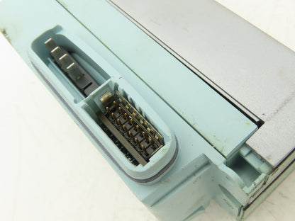 Siemens 6ES7 194-4CA00-0AA0 SIMATIC 8 point Digital Input w/ Connector Lot of 7