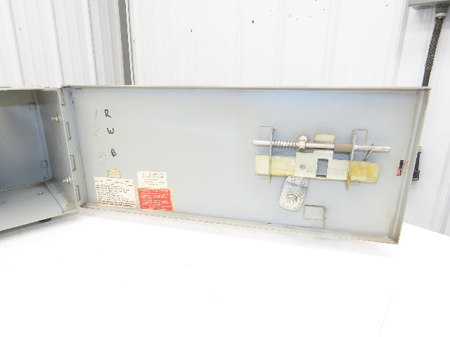 Crouse Hinds Co Fusible Busway Disconnect Switch Bus Plug 100A 240VAC 3PH 3W