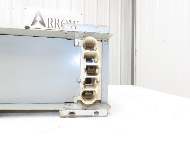 Crouse Hinds Co Fusible Busway Disconnect Switch Bus Plug 100A 240VAC 3PH 3W