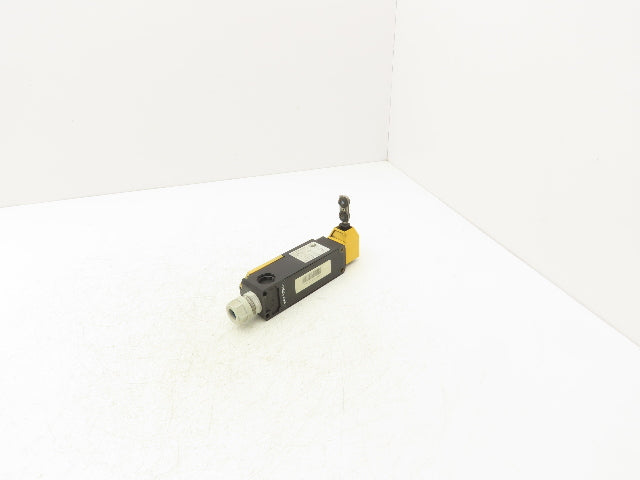 Pilz PSEN me1M /1AS Mechanical Safety Guard Switch 24VAC/DC Right Hand Key Entry