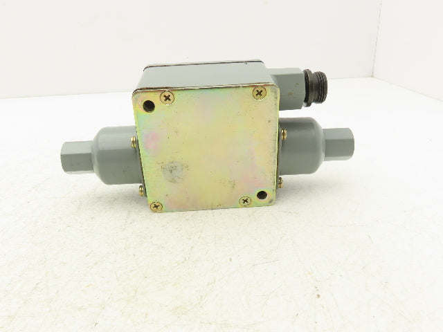 Allen Bradley 836T-D452J Ser A Pressure Difference Control Switch 5-40PSI 600V