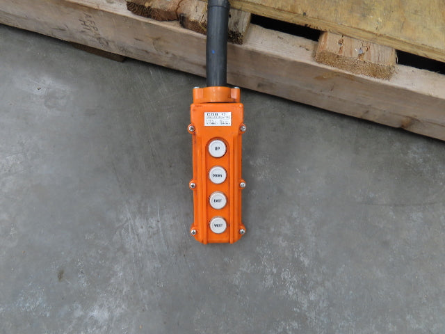 Vestil Hydraulic Lift Table End Tilt 1000lb 48"x48" Top 45° Tilt 36" Travel 460v