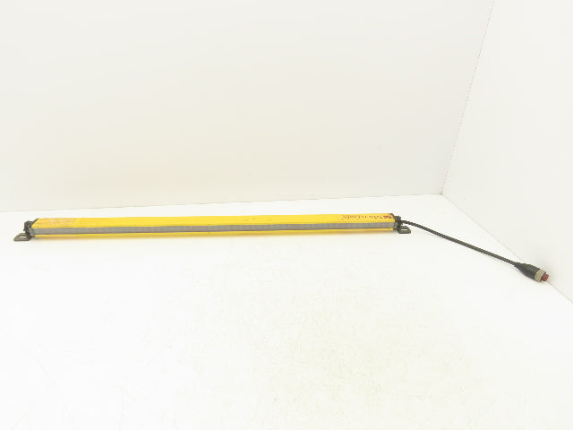 STI MC4228RE MicroSafe MC4200 Series Safety Light Curtain Receiver 28"