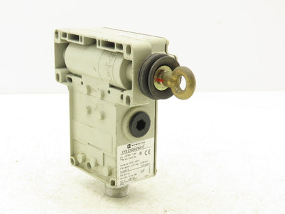 Telemecanique XY2 CE2A290H7 Cable Controlled Emergency Stop Switch Left Hand