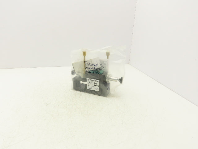 Numatics 082RED15O016W00 Pneumatic Air Regulator Valve w/Manifold Base & Gasket