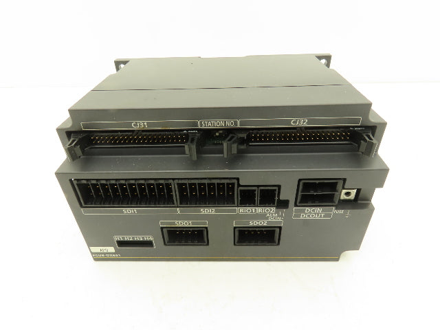 Mitsubishi Electric FCU8-DX651 CNC Machine Peripheral I/O Unit 24VDC 3.7A READ