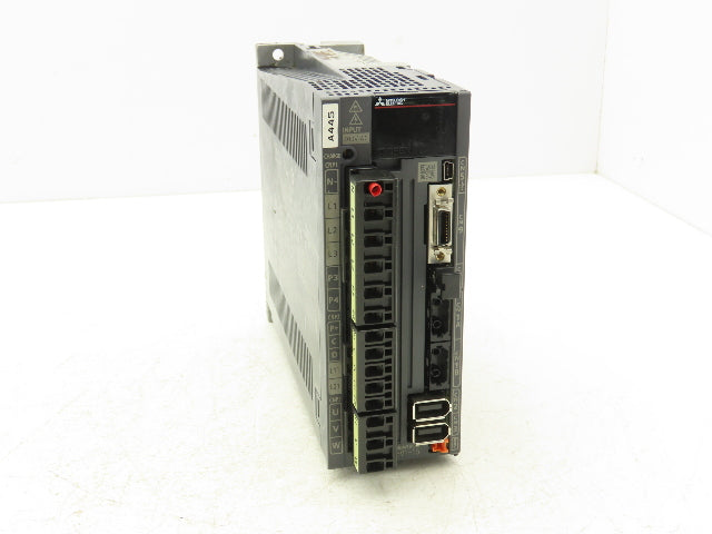 Mitsubishi MDS-EJH-V1-15 AC Servo Drive Unit 1.0kW 2.8A 3Ph 323V 0-360Hz Output