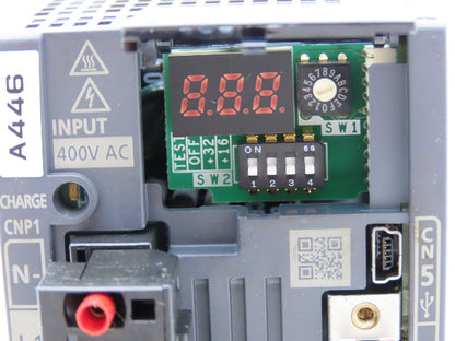 Mitsubishi MDS-EJH-V1-10 AC Servo Drive Unit 0.6kW 1.5A 3Ph 323V 0-360Hz Output