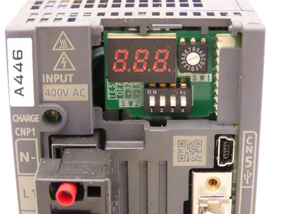 Mitsubishi MDS-EJH-V1-10 AC Servo Drive Unit 0.6kW 1.5A 3Ph 323V 0-360Hz Output
