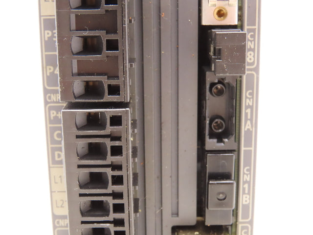 Mitsubishi MDS-EJH-V1-10 AC Servo Drive Unit 0.6kW 1.5A 3Ph 323V 0-360Hz Output