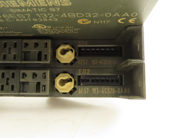 Siemens SIMATIC 4 Digital I/O W/Terminal 24VDC Mixed Lot Of 11