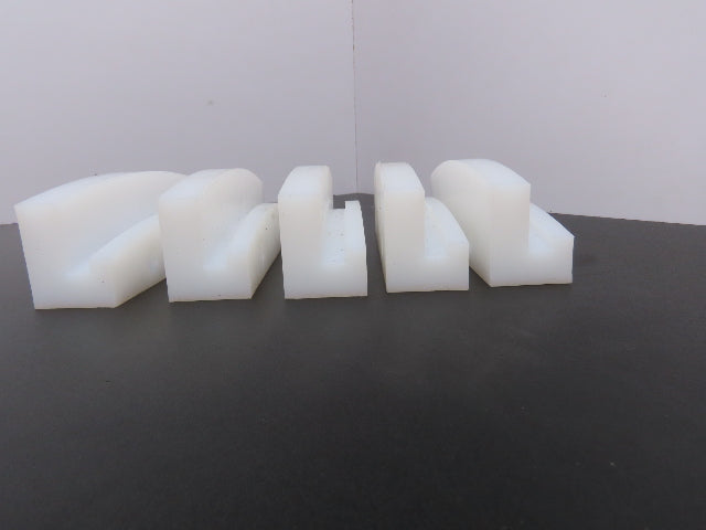 Intelligrated 51000900 Nylon Chain Guide 510 De Int Tu 1.281 6-3/8"L  Lot of 5
