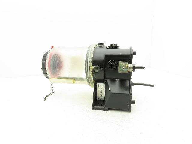 SKF Lincoln P203-2XN-1K6-24-1A Lubrication Grease Pump 24VDC 2 Liter 5000 PSI