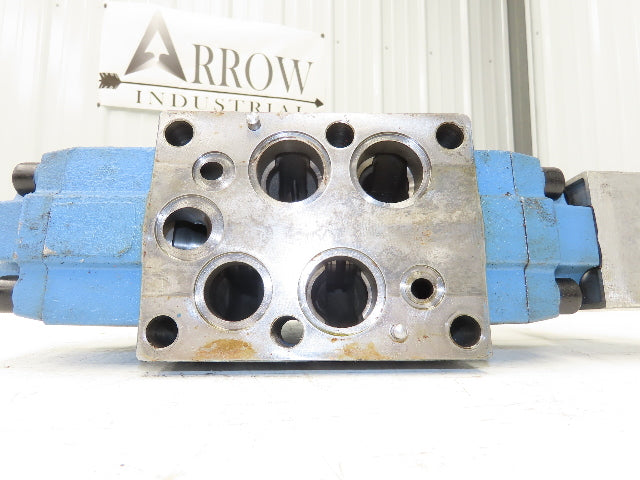MOOG D684Z4826G Hydraulic Servo Directional Valve Analog Interface Rev S 350 Bar