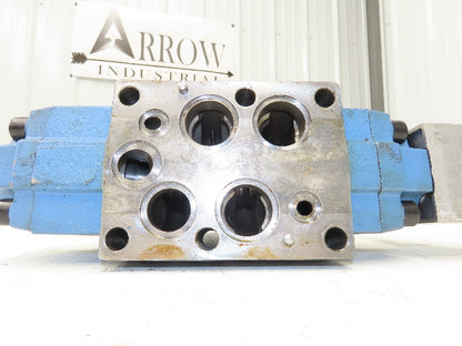 MOOG D684Z4826G Hydraulic Servo Directional Valve Analog Interface Rev S 350 Bar