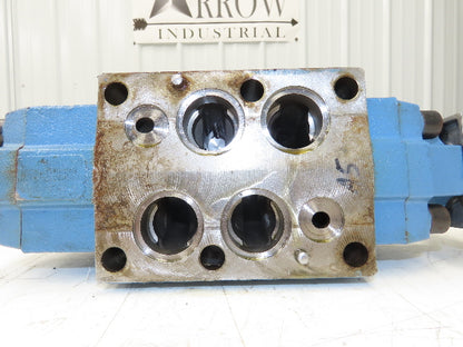 MOOG D684Z4815G Hydraulic Servo Directional Valve Analog Interface 350 Bar