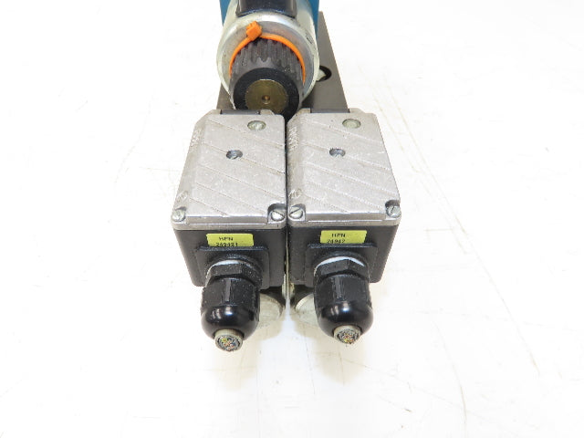 Bosch 0810001731 Proportional Directional Servo Valve W Proportional Amplifiers