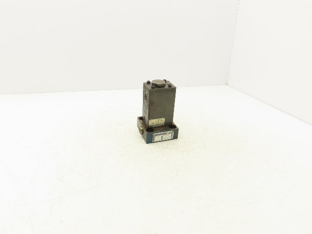 Bosch Rexroth 2 819 869 382 Pressure Valve Control Block w Relief Valve 315 Bar