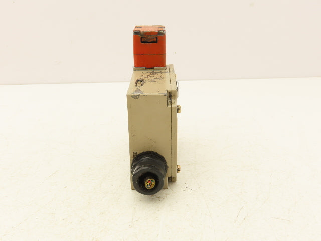 Omron D4BL-2DRA Solenoid Interlock Safety Door Switch Electromagnetic 24VDC