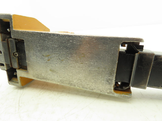 Bostitch DS-3219 Pneumatic Stick Carton Box Stapler 1-1/4" Crown 5/8" 3/4"L