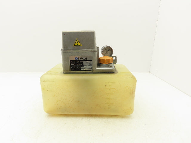 Showa LCB4 8210-1 Lubrication Oil Pump Machine Oiler 6L Tank 0.1 L/Min 200V