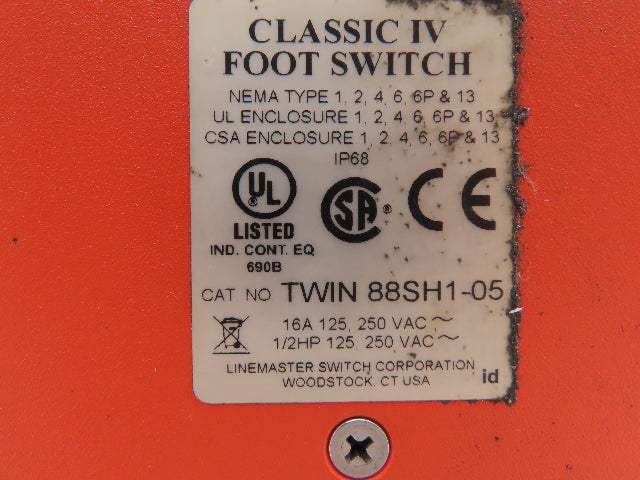 Linemaster Twin 88SH1-05 Footswitch Foot Pedal Dual Switch Control Momentary