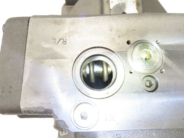 Brueninghaus Hydromatik Hydraulic Piston Pump 100 GPM 179 Bar Through Drive