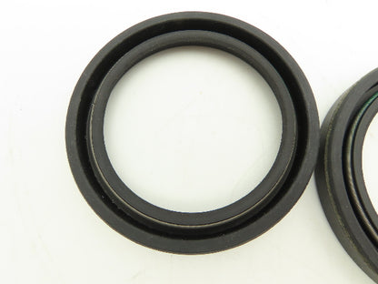 Parker 9045H1L5 Oil Seal Single Lip Shaft Dia 3.0" x 4" OD .50" Width Lot of 2