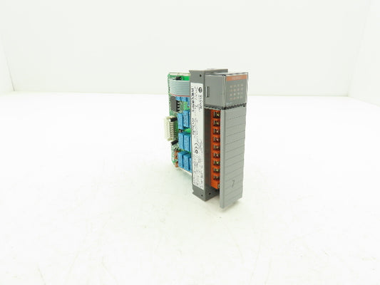 Allen Bradley 1746-OW16 SLC 500 16 Point Digital Relay Output Module Series D