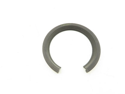 Garlock 25003-2321 Klozure Split Shaft Oil Seal 3.375" Shaft Dia 4.375" .050" W