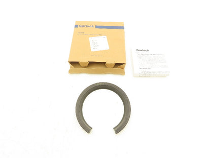 Garlock 25003-2321 Klozure Split Shaft Oil Seal 3.375" Shaft Dia 4.375" .050" W